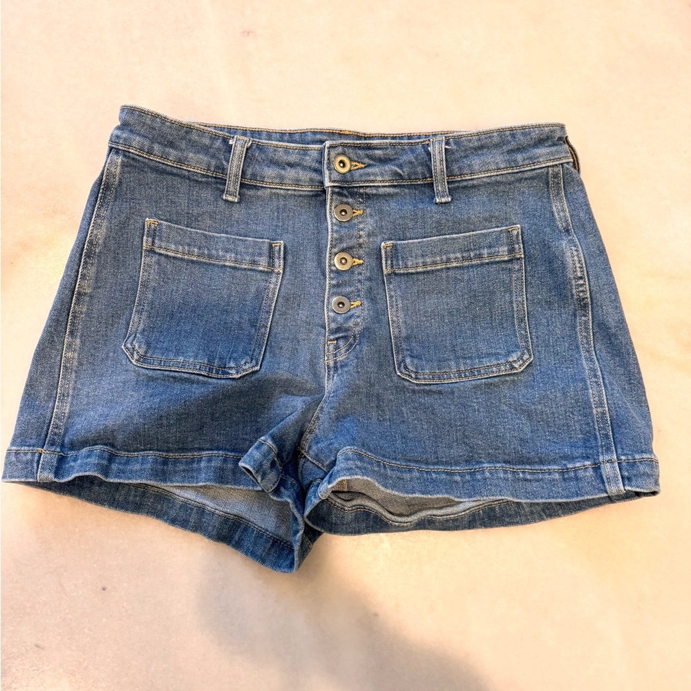 Bundle of 5 Pairs Old Navy High Rise Denim Shorts, Size 12 - Picture 2 of 7